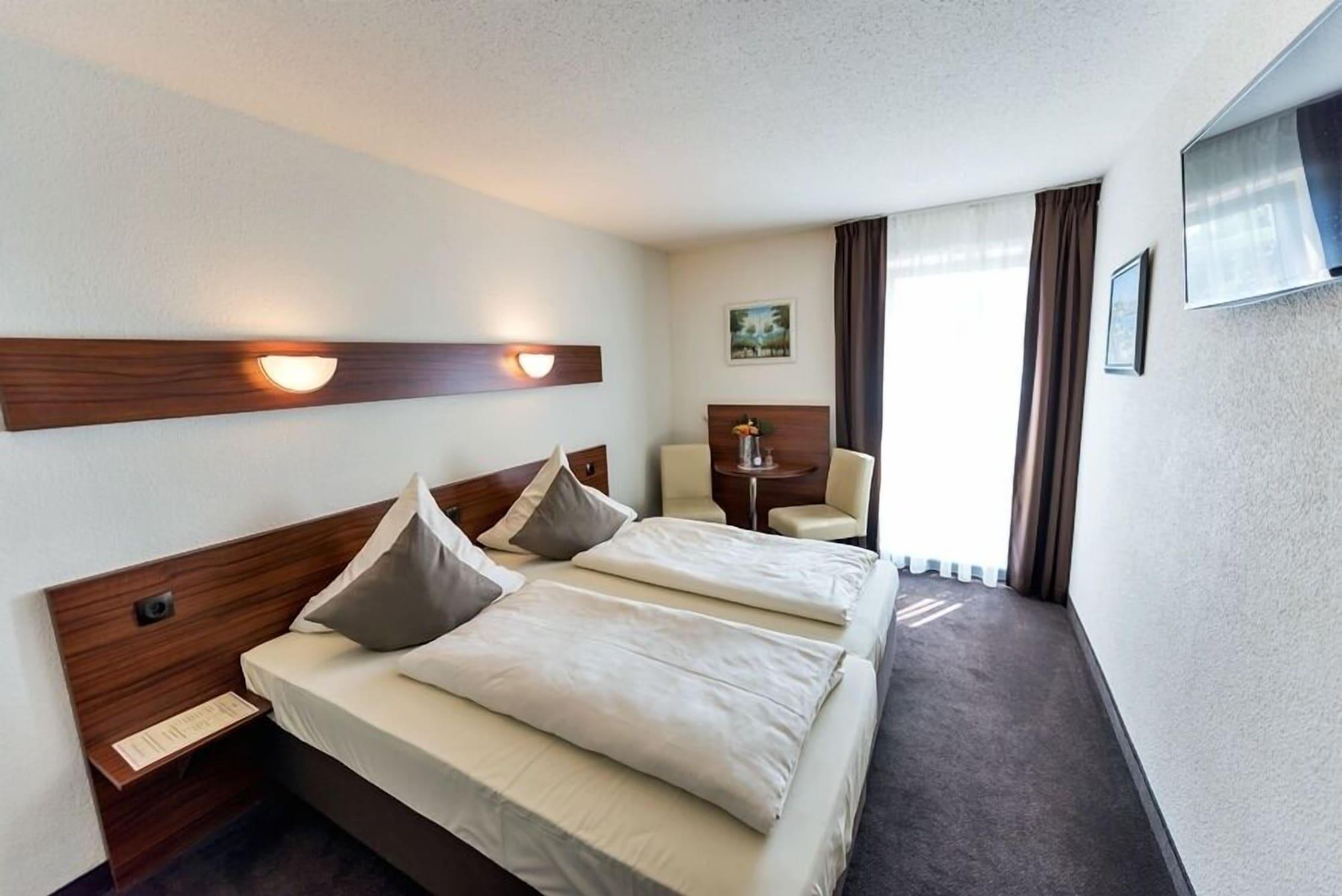Hotel Am Wall Soest Ngoại thất bức ảnh